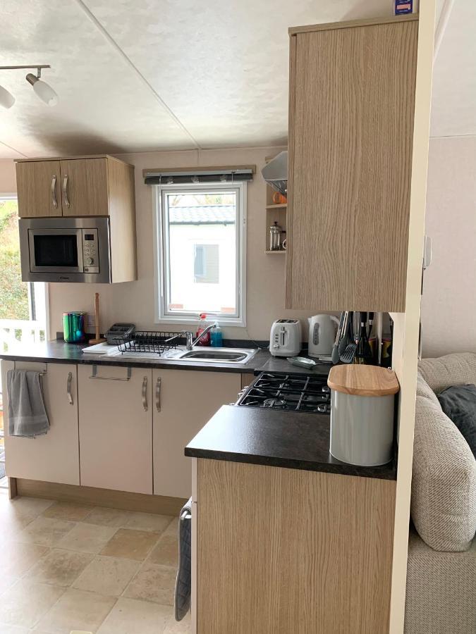 Mollys Retreat Pet Friendly Three Bed Caravan With Small Garden Newquay Bay Quieter Area Of Park New Quay