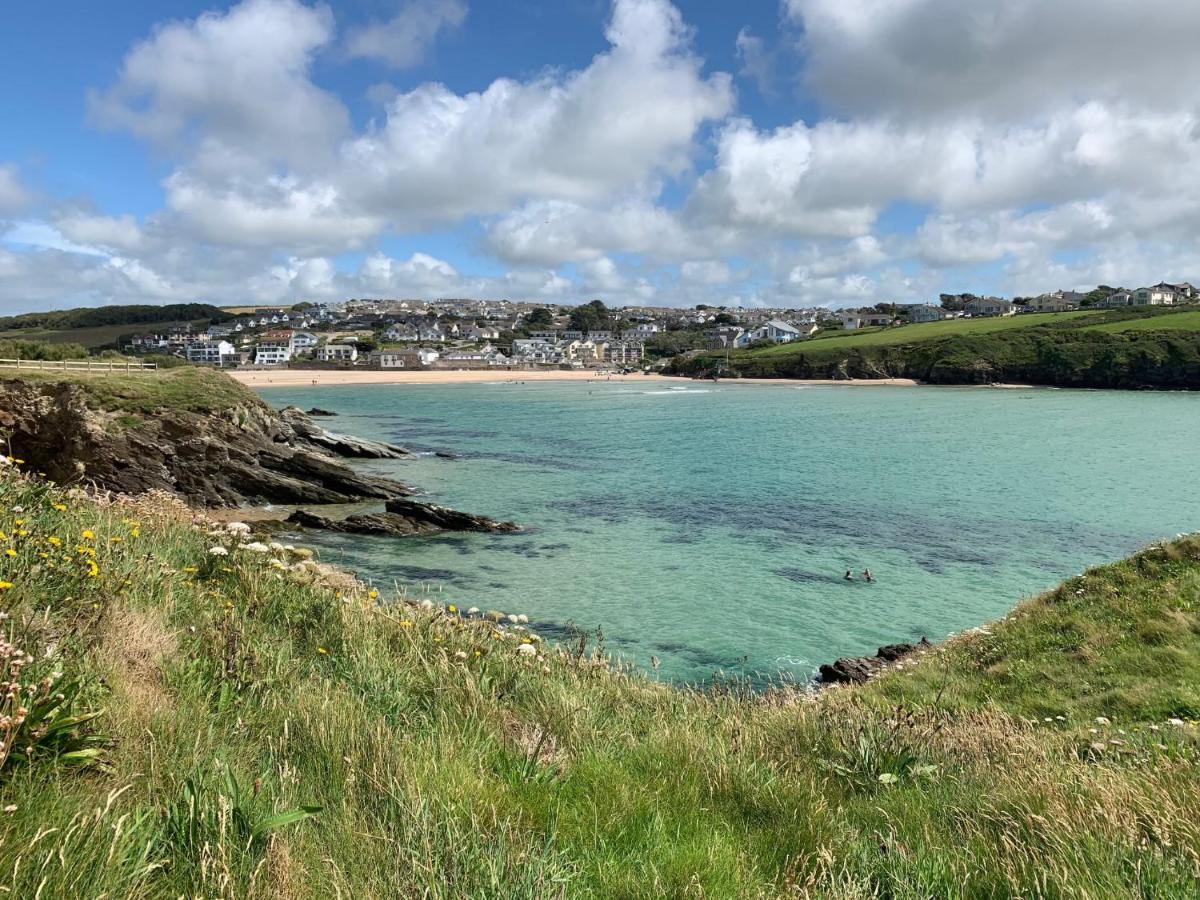 Ferienhaus Mollys Retreat Pet Friendly Three Bed Caravan With Small Garden Newquay Bay Quieter Area Of Park New Quay